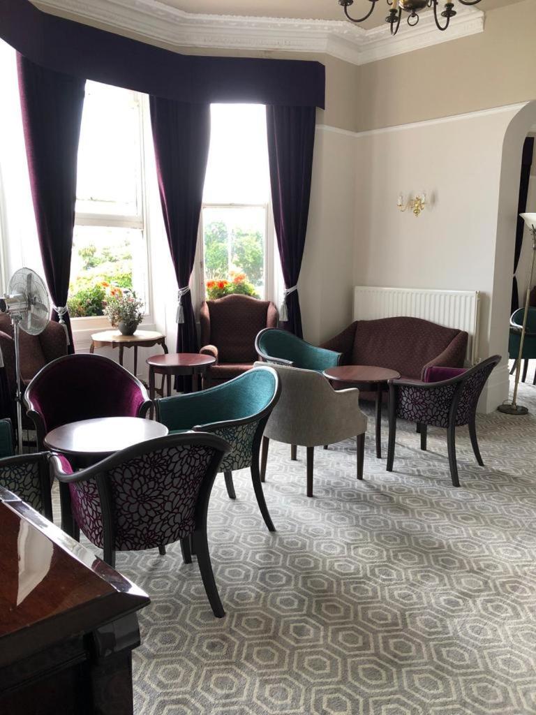 Oban Hotel Истбурн Экстерьер фото